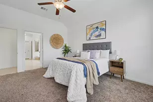 557 Scenic Bluff Dr, Georgetown, TX 78628 - Photo 17