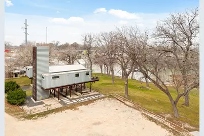 9035 Fm 725, Mcqueeney, TX 78123 - Photo 3