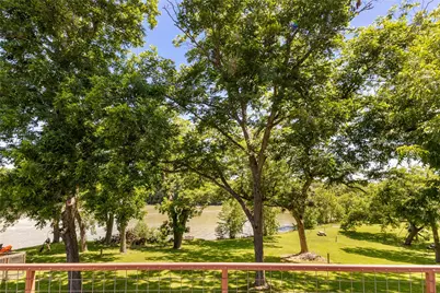 9035 Fm 725, Mcqueeney, TX 78123 - Photo 27
