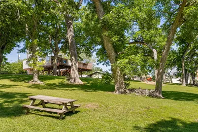 9035 Fm 725, Mcqueeney, TX 78123 - Photo 35