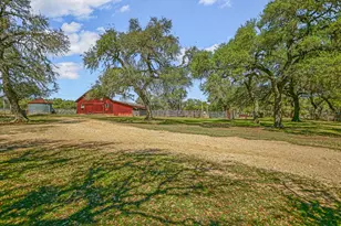 5421 Purgatory Rd, San Marcos, TX 78666 - Photo 23