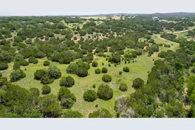 831 Hidden Creek Drive, Dripping Springs, TX 78620 - Photo 13
