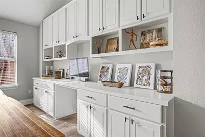 5708 Marchmont Lane, Austin, TX 78749 - Photo 11