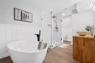 2711 Trail Of Madrones St, Austin, TX 78746 - Photo 15