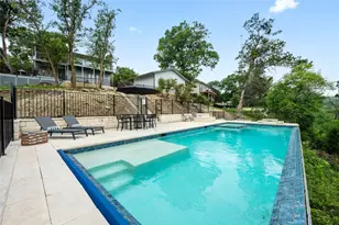 2711 Trail Of Madrones St, Austin, TX 78746 - Photo 27