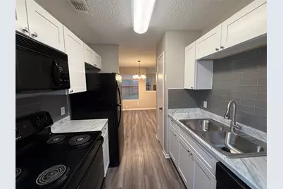 8905 Schick Road #B, Austin, TX 78729 - Photo 5