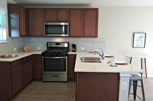 8317 Daisy Cutter Crossing, Georgetown, TX 78626 - Photo 5