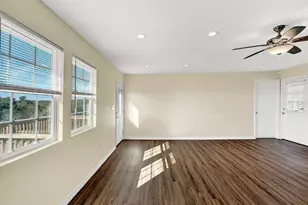 207 Oakwood Loop, San Marcos, TX 78666 - Photo 13