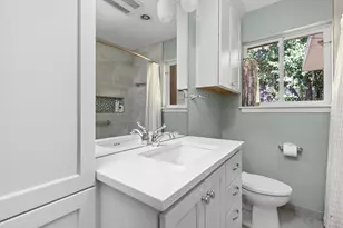 1105 Alegria Rd, Austin, TX 78757 - Photo 13