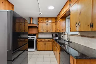 1105 Alegria Rd, Austin, TX 78757 - Photo 7