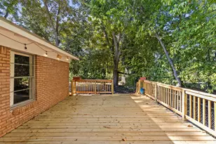 1105 Alegria Rd, Austin, TX 78757 - Photo 23