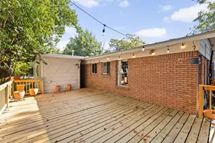 1105 Alegria Rd, Austin, TX 78757 - Photo 25