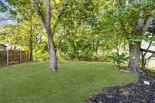 1105 Alegria Rd, Austin, TX 78757 - Photo 25