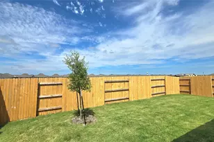122 Holmby Dr, Hutto, TX 78634 - Photo 25
