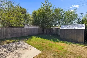 1231 Orchard Park Cir, Pflugerville, TX 78660 - Photo 35