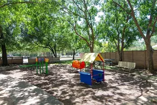 1802 White Oak Cove, Round Rock, TX 78681 - Photo 23