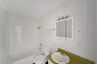 8611 Putnam Dr, Austin, TX 78757 - Photo 15