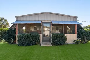 16857 Fm 639 Road E, Purdon, TX 76679 - Photo 13
