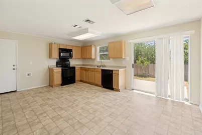 205 Xavier Drive, San Marcos, TX 78666 - Photo 13