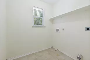 205 Xavier Dr, San Marcos, TX 78666 - Photo 9