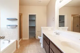 11925 Timber Heights Dr, Austin, TX 78754 - Photo 15