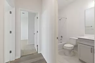 180 Condesa St, Kyle, TX 78640 - Photo 21