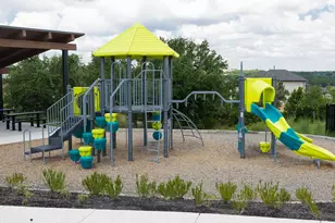 1124 Pansy Trl, Georgetown, TX 78628 - Photo 15