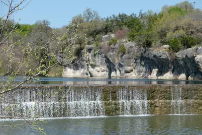 1124 Pansy Trail, Georgetown, TX 78628 - Photo 7