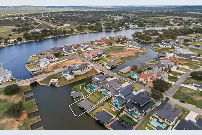 202 Clearwater Drive, Kingsland, TX 78639 - Photo 5
