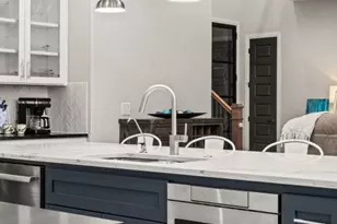 202 Clearwater Dr, Kingsland, TX 78639 - Photo 13