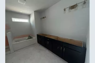 312 Leeland Drive, Liberty Hill, TX 78642 - Photo 19