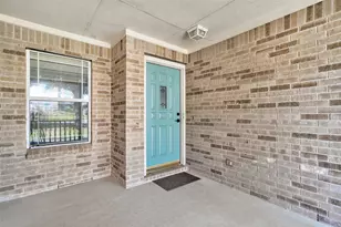 1305 4 Cabin Ct, Round Rock, TX 78665 - Photo 3
