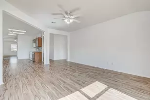 1305 4 Cabin Ct, Round Rock, TX 78665 - Photo 21