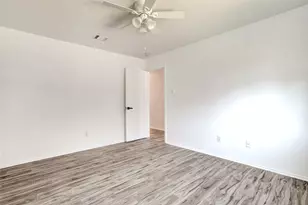 1305 4 Cabin Ct, Round Rock, TX 78665 - Photo 31
