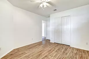 1305 4 Cabin Ct, Round Rock, TX 78665 - Photo 35