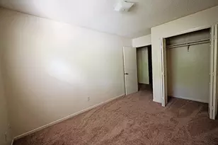 115 S Frio St, Lockhart, TX 78644 - Photo 13