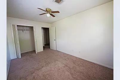 115 S Frio Street #H, Lockhart, TX 78644 - Photo 11