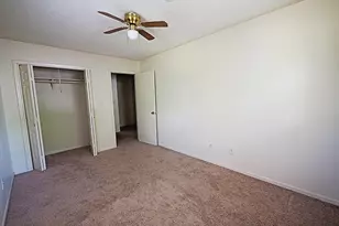 115 S Frio St, Lockhart, TX 78644 - Photo 11