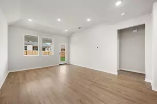 145 Clover Bnd, Liberty Hill, TX 78642 - Photo 15