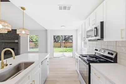 600 County Glen Street, Leander, TX 78641 - Photo 5