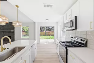 600 County Glen St, Leander, TX 78641 - Photo 5