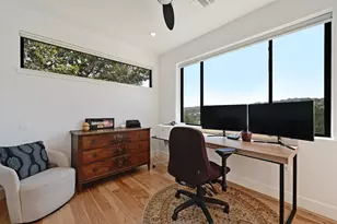 405 Barrett Ln, Austin, TX 78733 - Photo 11