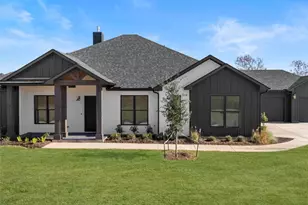 131 Hydrangea Dr, Smithville, TX 78957 - Photo 1