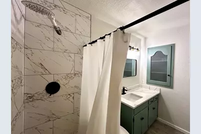 1005 W Martin Luther King Jr Boulevard #B, Austin, TX 78701 - Photo 19