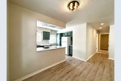 1005 W Martin Luther King Jr Boulevard #B, Austin, TX 78701 - Photo 7