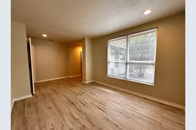 1005 W Martin Luther King Jr Boulevard #B, Austin, TX 78701 - Photo 27