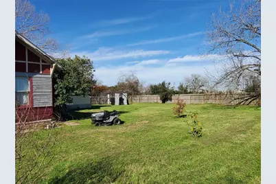 422 W North Main Street, Flatonia, TX 78941 - Photo 23