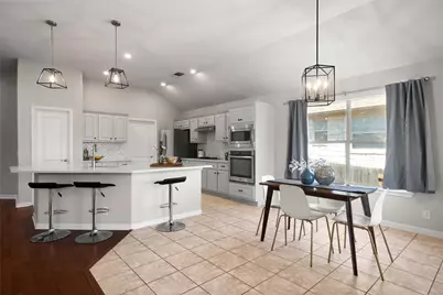 100 Stratton Court, Austin, TX 78737 - Photo 13