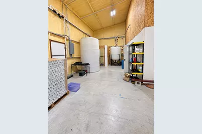 12500 S US Hwy 183 #B-2, Luling, TX 78648 - Photo 5