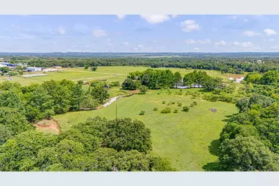 646 Victor Eckhardt Road, Fredericksburg, TX 78624 - Photo 13